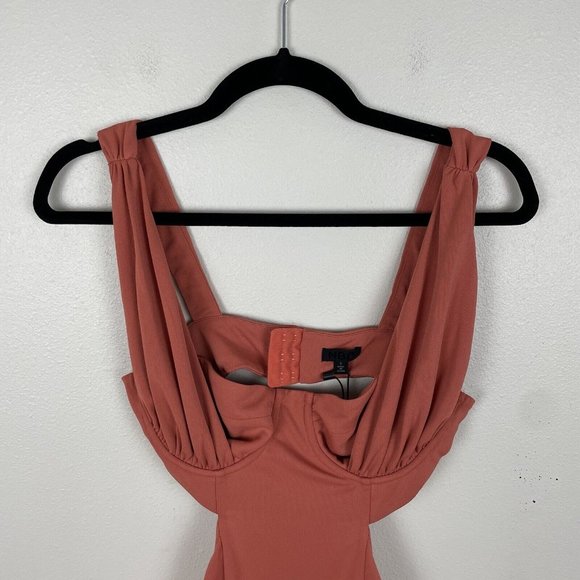 NBD Revolve Nicolina Bodysuit in Copper NWT Size Small Open Sides Burnt Orange - Picture 11 of 11